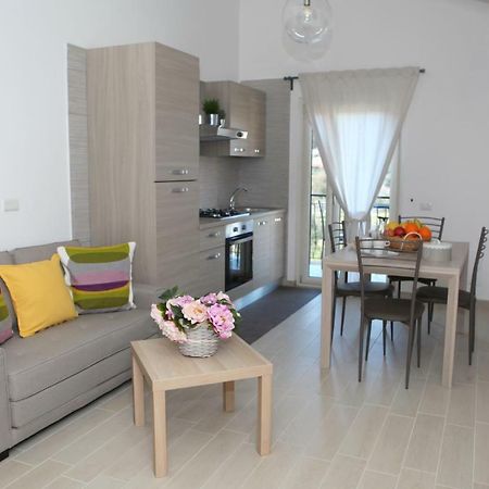 Апартаменты Rosy House - Hospitality Пимонте Экстерьер фото